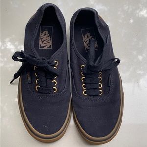 Black Gum Era Vans